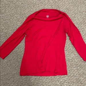 Basic red shirt